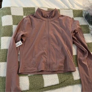 NWT Aritzia Golden BUTTER Limit Zip-Up Claremont